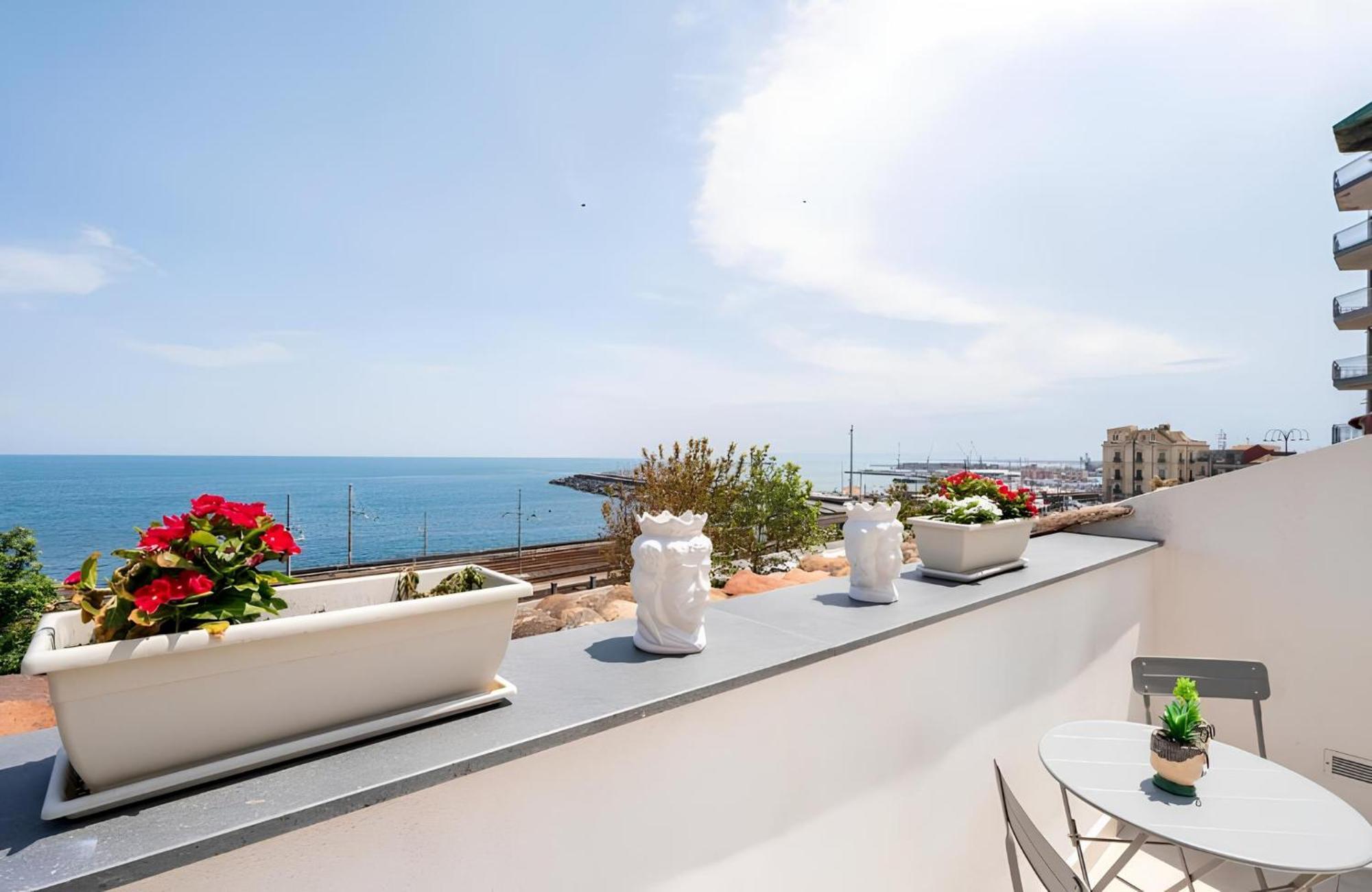 דירות קטאניה Mare Damuri Con Terrazza Vista Mare מראה חיצוני תמונה