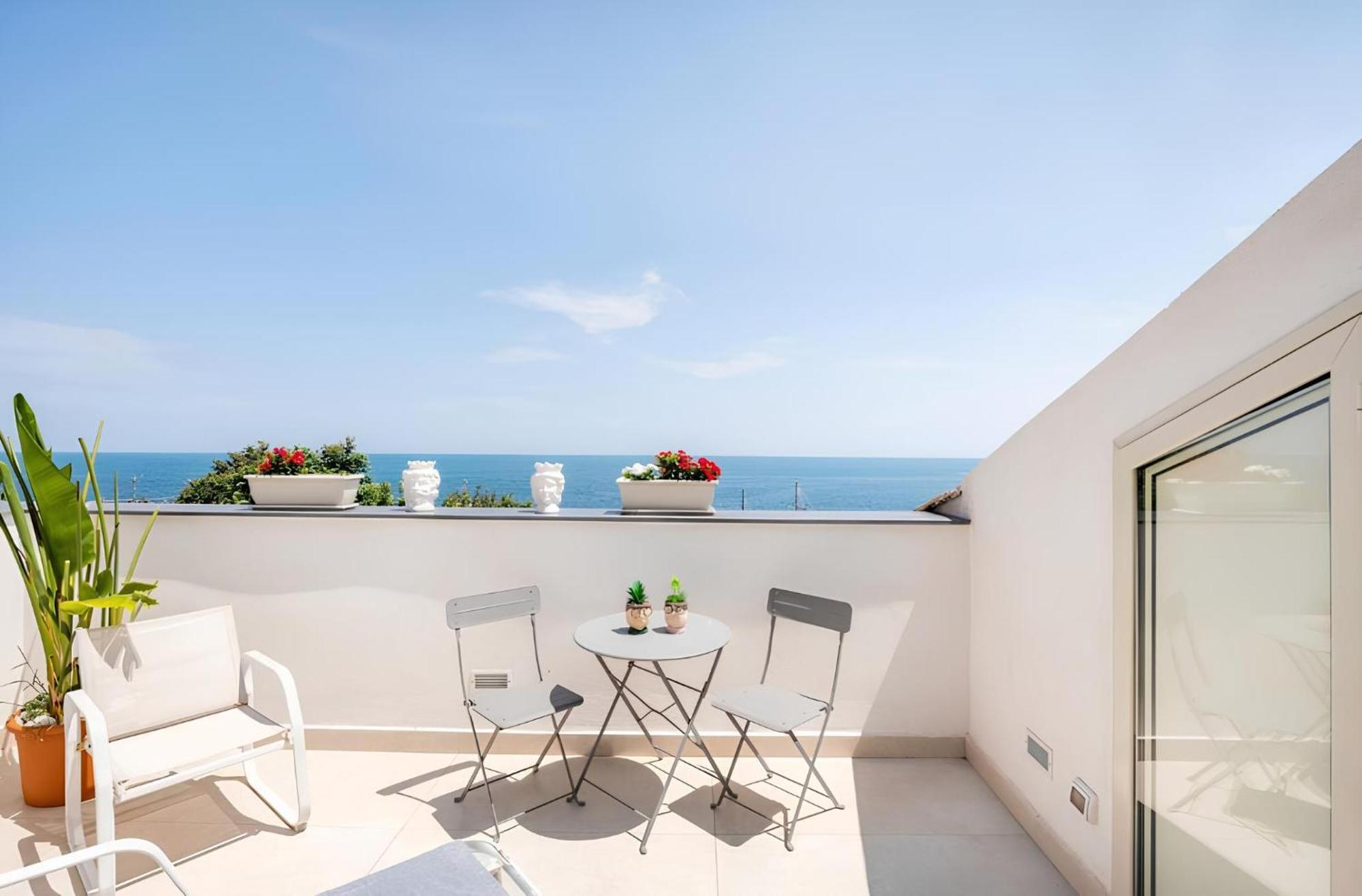 דירות קטאניה Mare Damuri Con Terrazza Vista Mare מראה חיצוני תמונה
